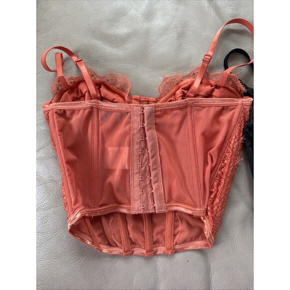 Lot Of 2 XS Corsets Black, Orange. - Picture 5 of 6